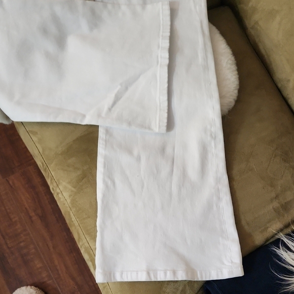 NWT Kut from the Kloth Women's High Rise Flare Leg White Jeans-Size 14 - Picture 4 of 6